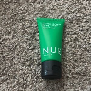 NWT Nue Green Barrier Culture Body Cream